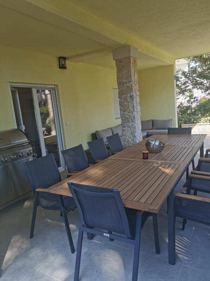 Five Bedroom House Near Sandy Beach Villa Major Медулин Экстерьер фото